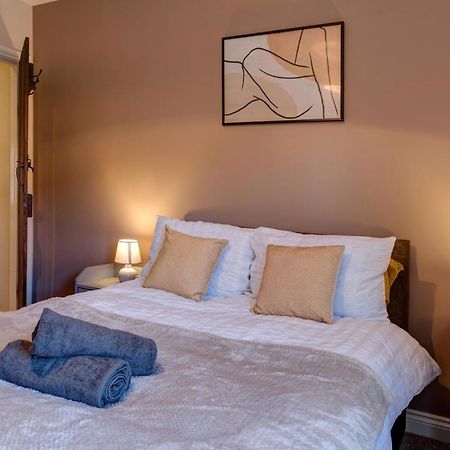 Cosy 2 Bed Home Chesterfield Exteriör bild