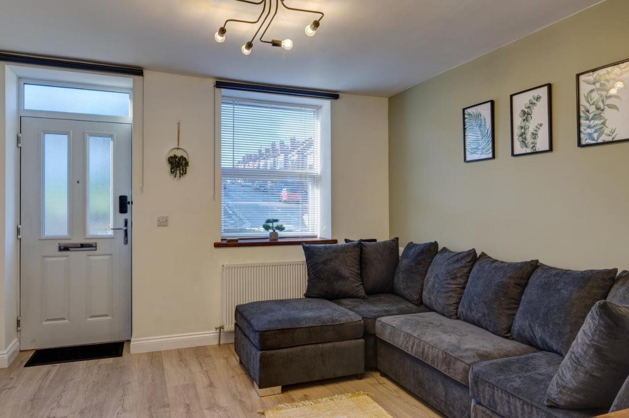 Cosy 2 Bed Home Chesterfield Exteriör bild